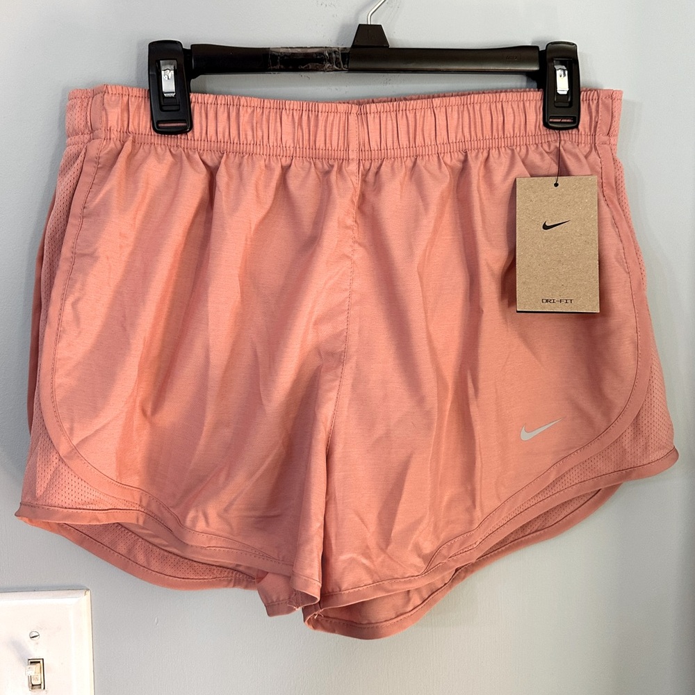 Nike Tempo Shorts NWT